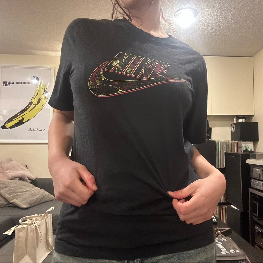Retro nike throwback tee with neon logo